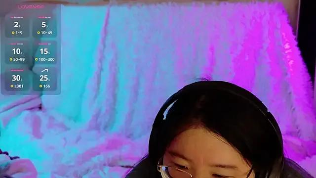 Kara-Nuna on StripChat