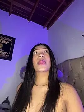 KarolRojas_22 — make me happy