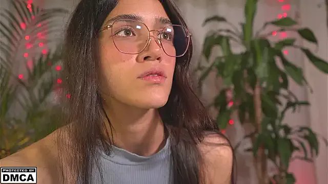 Kore_Persephone on StripChat