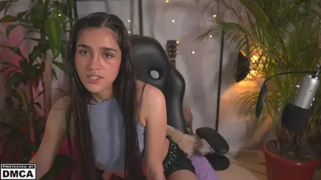 Kore_Persephone on StripChat