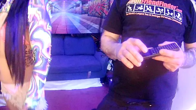 KRYZTALYNXXX on StripChat