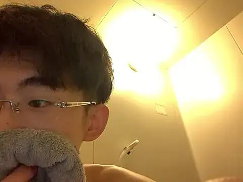 kurusu46 on StripChat 
