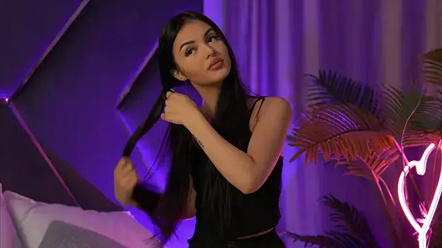 LilaRoses on StripChat