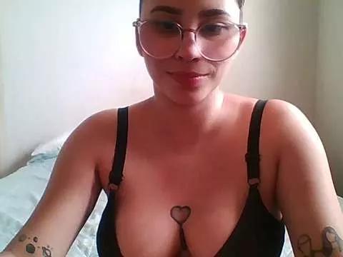 Lilmuh_ on StripChat 