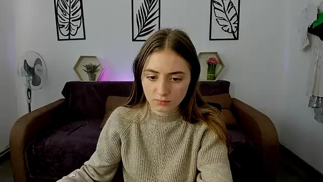 LilyHaart on StripChat 