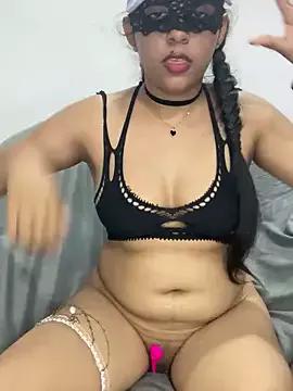 little_shadow on StripChat 