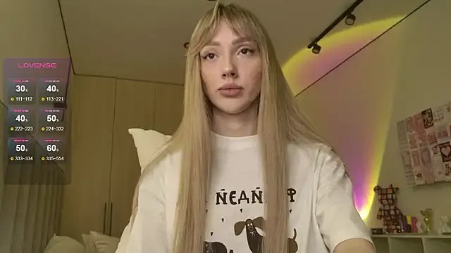 Lunainnk — bath foam show