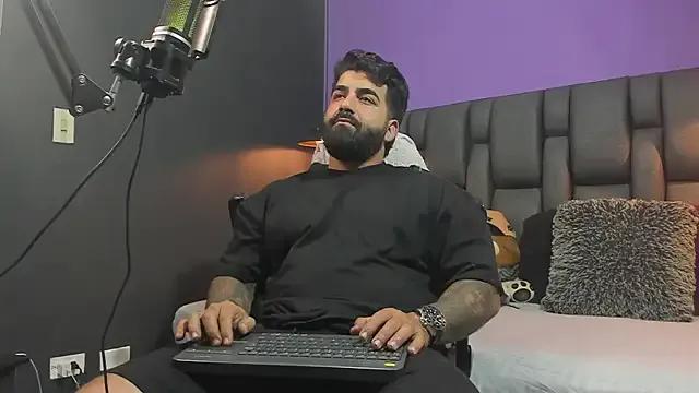 Lyon_vach from StripChat