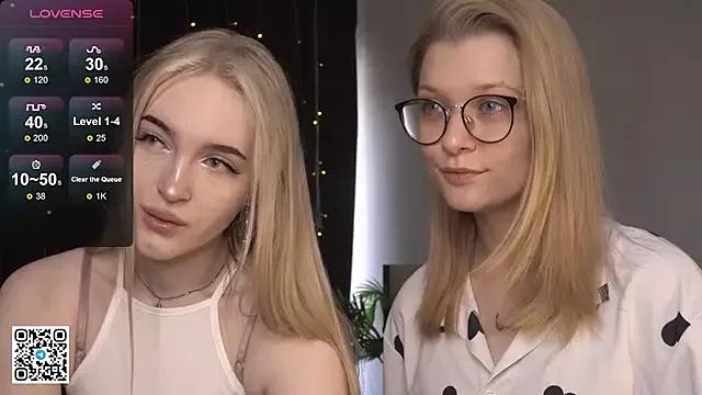 MaeEversley on StripChat 