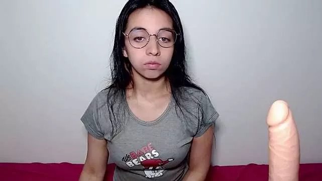 Maggie_Fox3 on StripChat