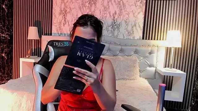 MaraBlake_ on StripChat