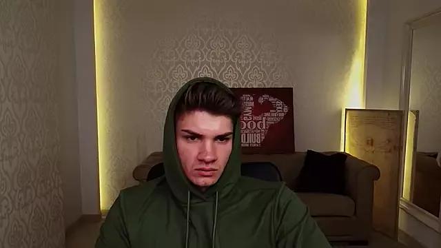 MaxKaiden on StripChat