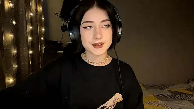 Meowluly — Sexy dance