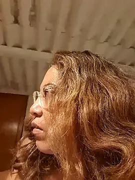 mila38 on StripChat