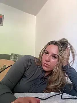 Missyemily on StripChat 