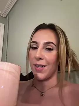Missyemily on StripChat 