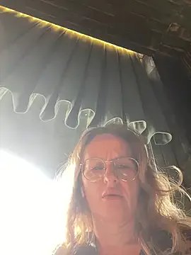 mommy_nadin — OIL ON TITS NIPPLE PLAY