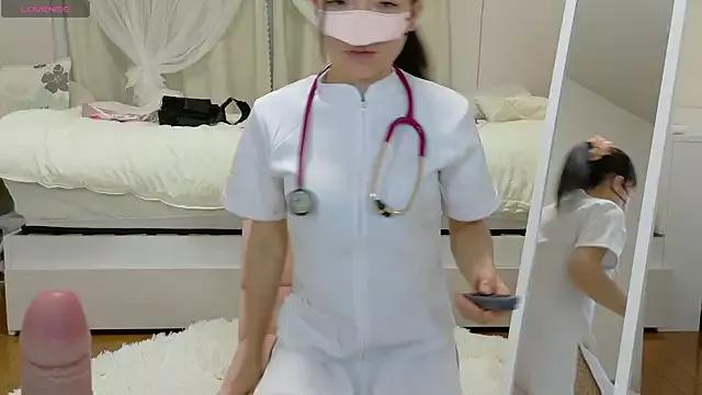 momochan88 on StripChat 