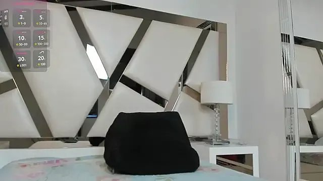 MonicaSchwartz on StripChat