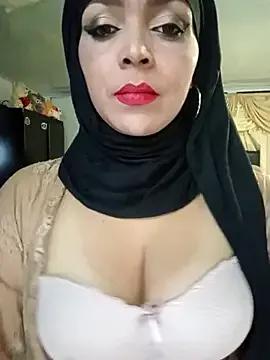 nadia__abaud on StripChat