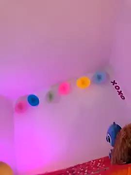 Nanybaker95 on StripChat 