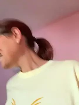 NataKitten from StripChat