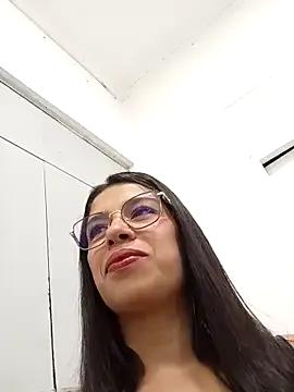 Nathaly_12 on StripChat