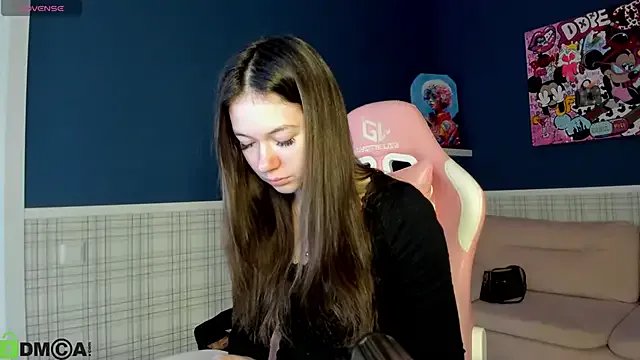 Nicole_Charm — Squeeze my ASS