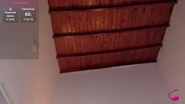 nicolehenna from StripChat