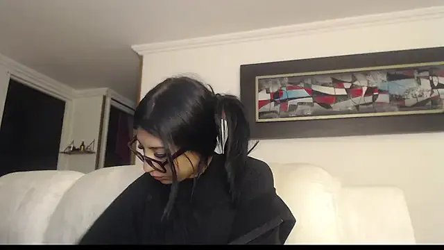 Nicolette_ks_ on StripChat