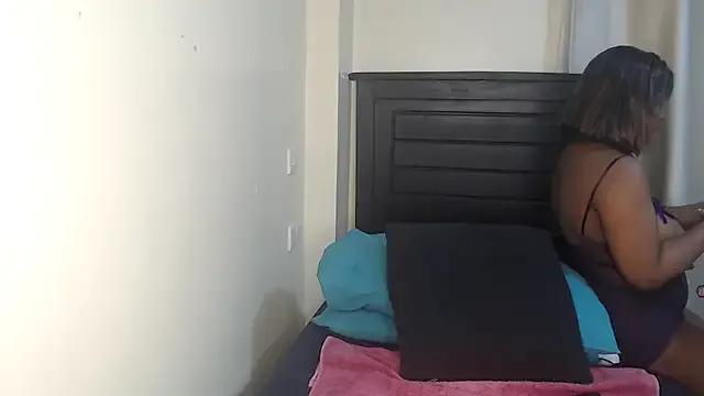 NIKKIE_LOVE on StripChat 