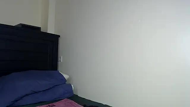 NIKKIE_LOVE from StripChat