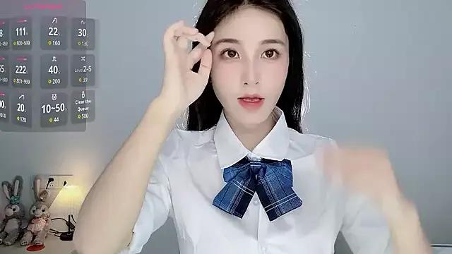 OOOm-oo on StripChat 