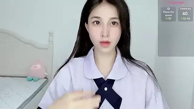 OOOm-oo on StripChat 