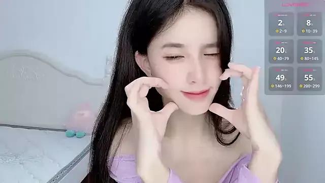 OOOm-oo on StripChat 
