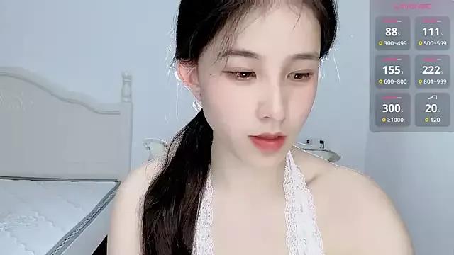 OOOm-oo on StripChat 