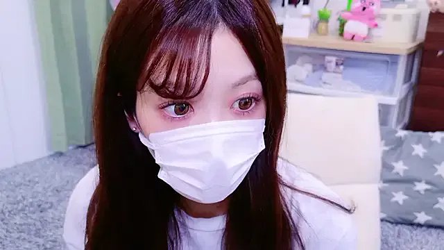 oxo_yuna_oxo on StripChat 