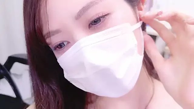 oxo_yuna_oxo on StripChat 