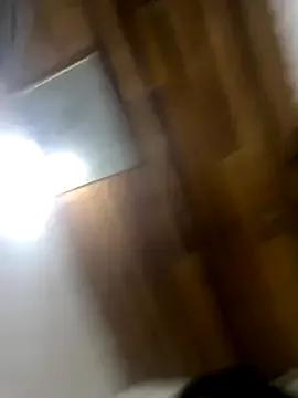 pareja-dispuesta on StripChat