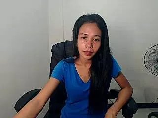 PinaySkinnyGirl on StripChat