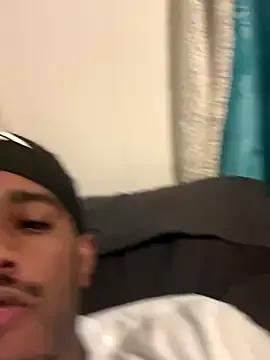 playboyy20 from StripChat