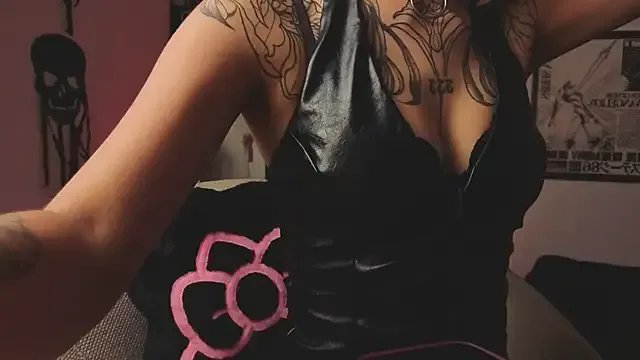 poison_dafne — Get naked