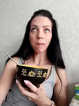 Princessa99885 on StripChat