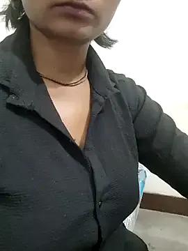 Rinki_hoty from StripChat