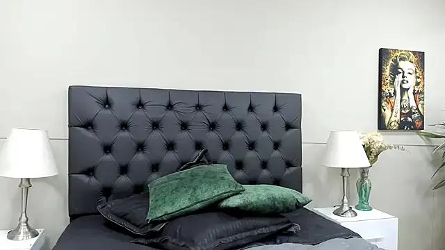 Robin_Rief from StripChat