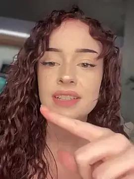 roxxxyrose on StripChat 
