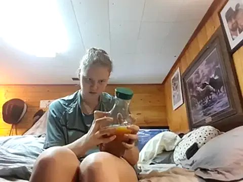 Ryan_and_Aurora on StripChat