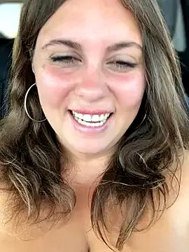 Samantha_official on StripChat