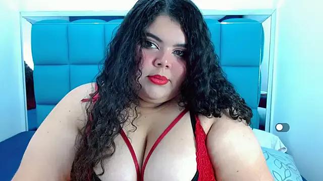 Sarah_Bowie on StripChat 