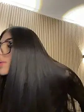 Sarasanders_4 on StripChat